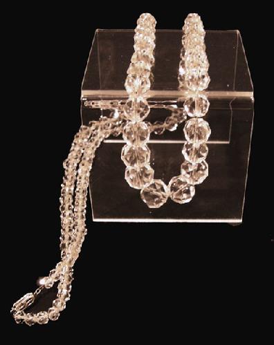 Long Rock Crystal Graduated and Faceted Necklace - 1920s - View 2