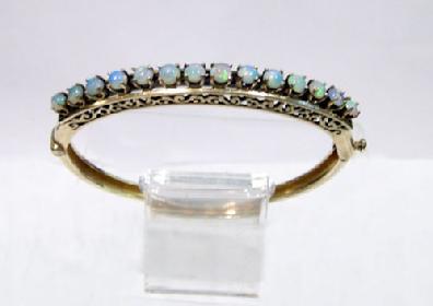 Antique 14K YG Filagree Opal Bangle Bracelet