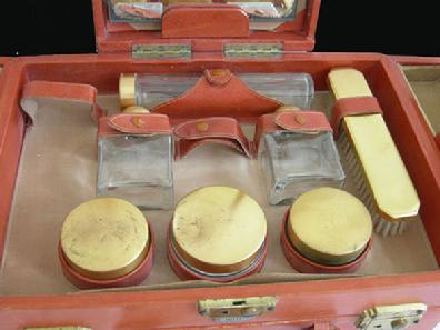 BOYLE Leather Ladies Train Case - 1920's-30's Fitted with Necessities - Top Tier Interior View